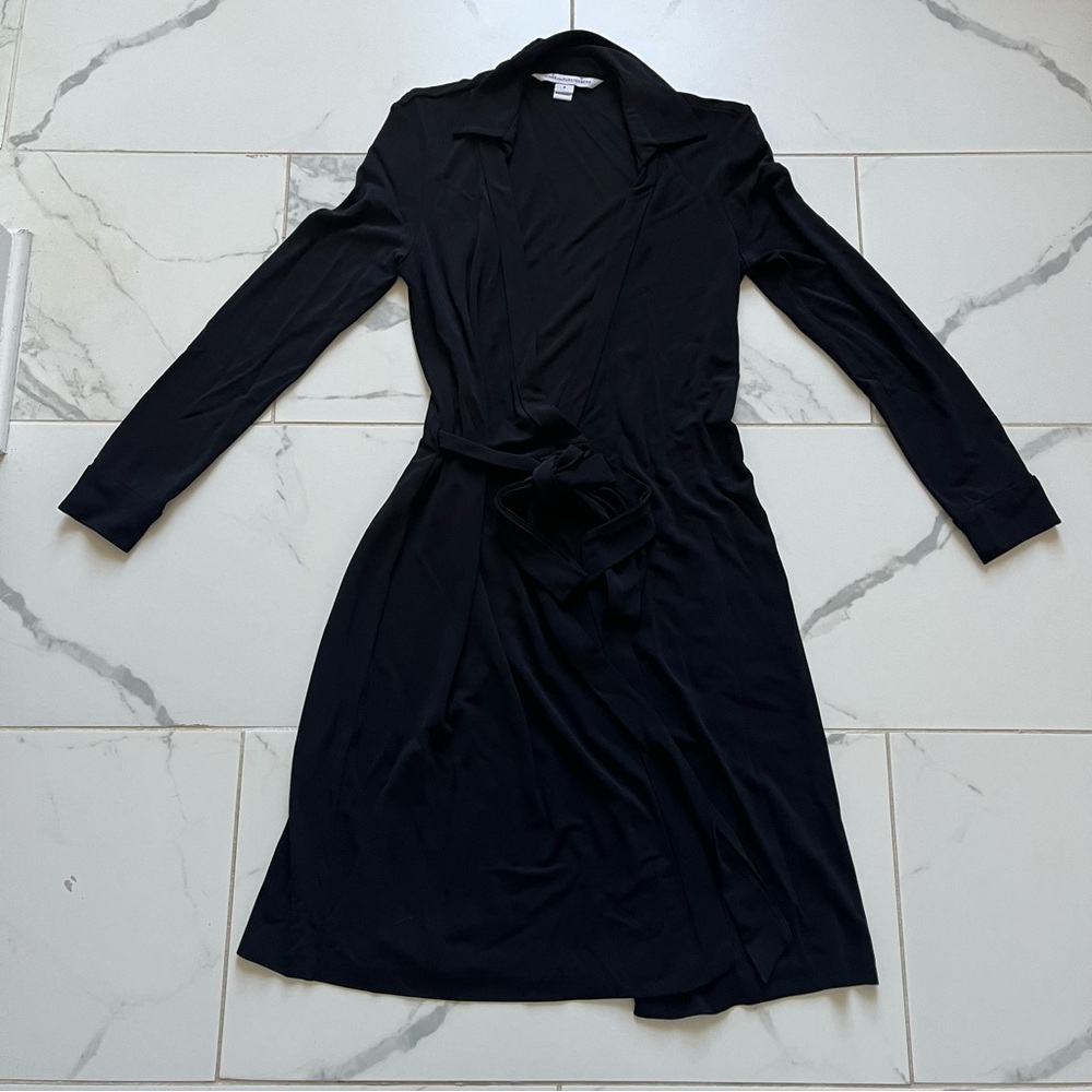 Diane Von Furstenberg DVF ‘new Jeanne two’ black wrap dress size 8